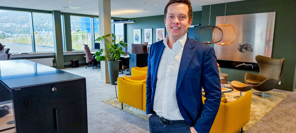 Forvalter 1,6 milliarder og investerer kun i bank: – Jeg tror ledelse er undervurdert