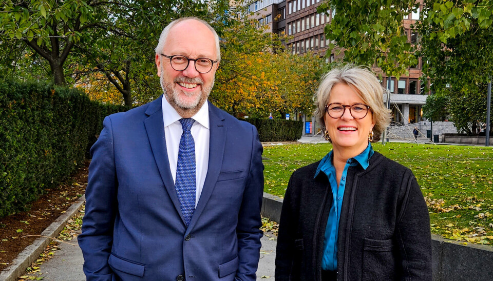 Administrerende direktør i Sparebank 1 Sørøst Norge, Per Halvorsen og konsernsjef i Sparebank 1 SR-Bank, Benedicte Schilbred Fasmer.