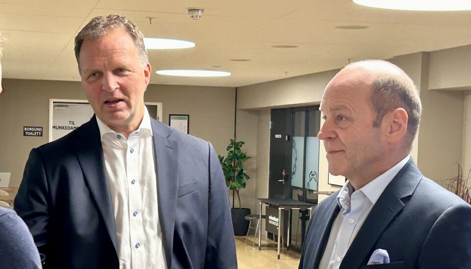 Administrerende direktør Allan Troelsen og finansdirektør Steinar Sogn i Sparebank 1 Nordmøre.