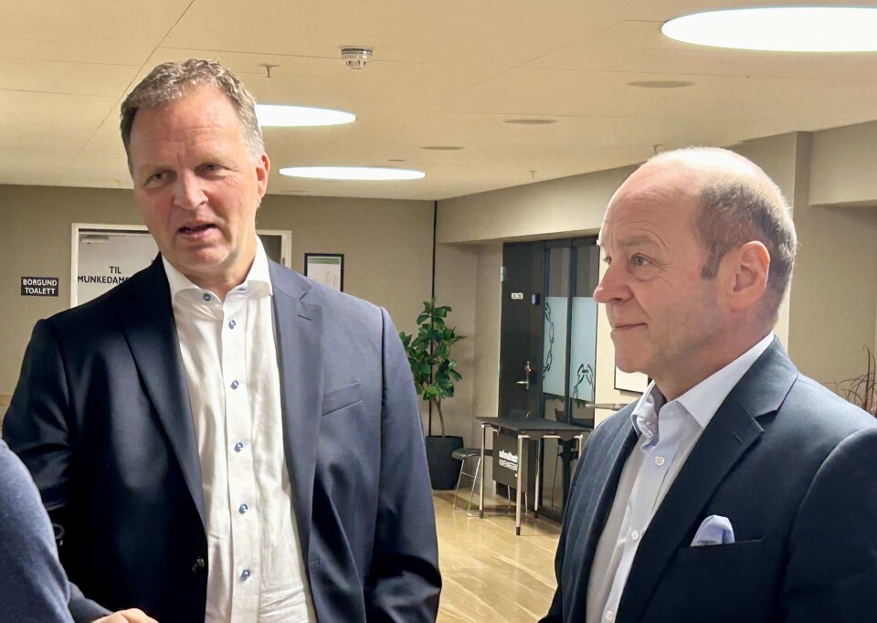 Administrerende direktør Allan Troelsen og finansdirektør Steinar Sogn i Sparebank 1 Nordmøre.