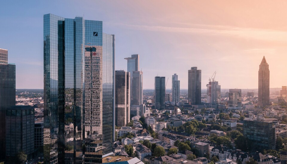 Deutsche Bank-tårnet ruver i finansdistriktet i Frankfurt.