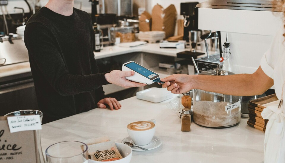 Illustrasjonsfoto. Nordmenn handlet for omtrent det samme i årets to første måneder.