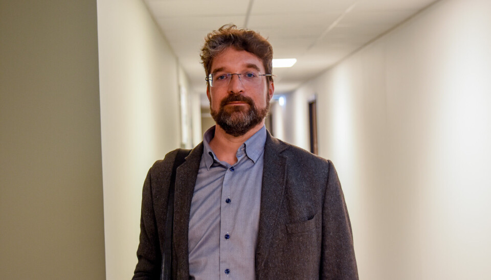 Tidligere seksjonssjef i Finanstilsynet, Anders Schiøtz Worren, vitnet i retten. Han sa at han følte en dyp uro etter at han hadde hørt hvordan Sandnes Sparebank hadde håndtert transaksjonene.