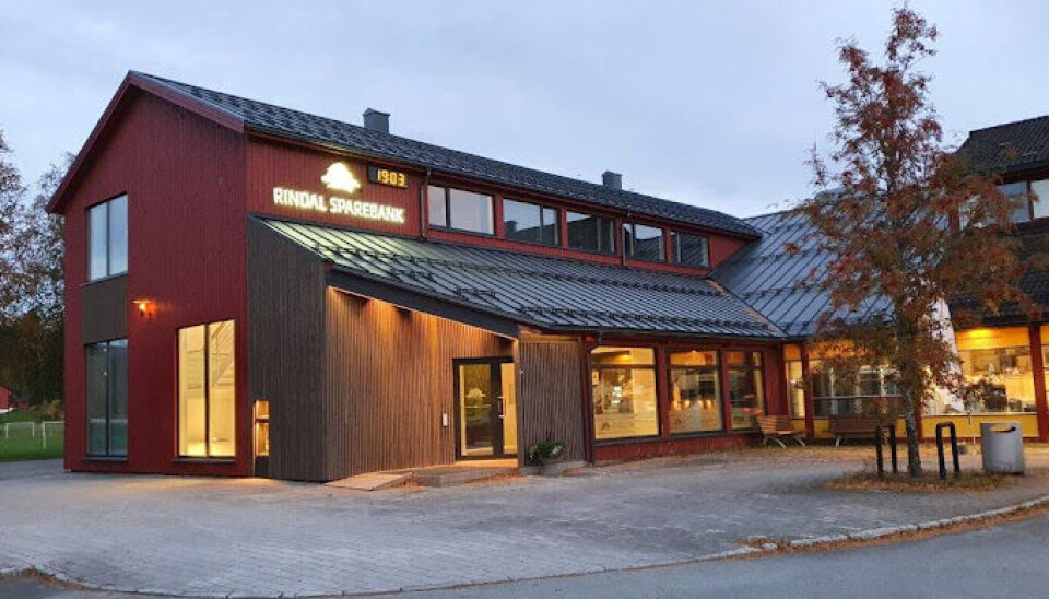 Rindal Sparebank et lite stykke sørvest for Trondheim.