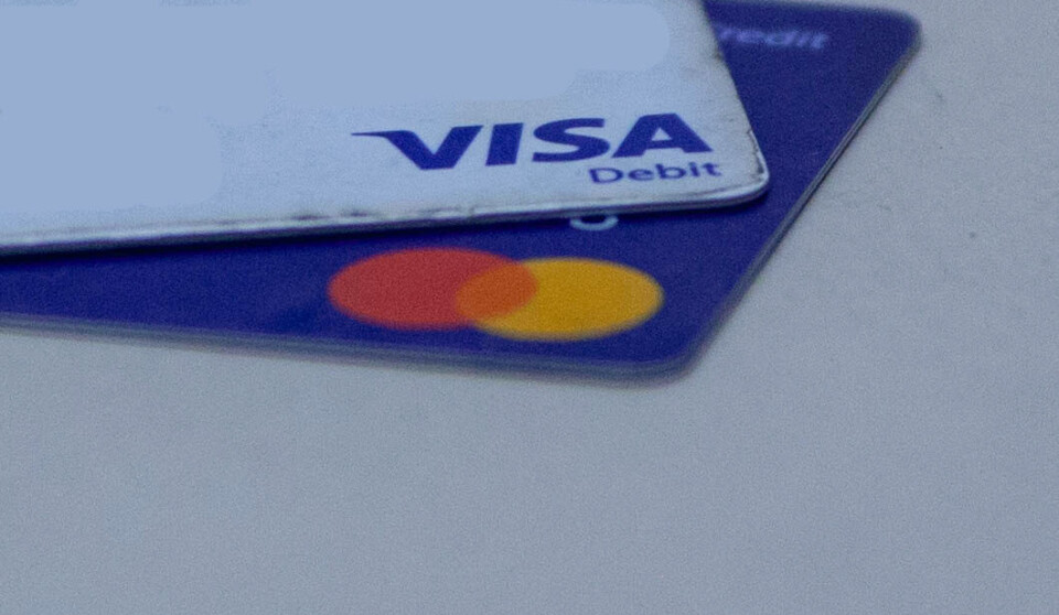 Illustrasjonsfoto, Visa og Mastercard betalingskort.