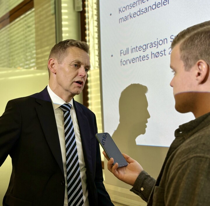 Inge Reinertsen, administrerende direktør i Sparebank 1 Sør-Norge, er enig i at praksisen med kundeutbytte bør opp til vurdering.