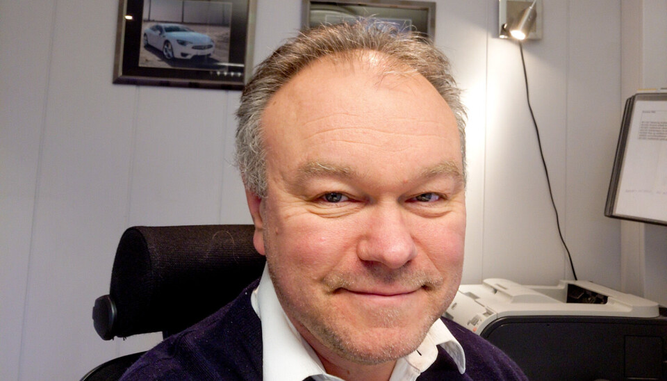 Hans Olav Myklebust ledet generalforsamlingen i Sparebank 1 Søre Sunnmøre som stemte for bankfusjonen med SMN. Nå mener han SMN har brutt løftene de kom med.