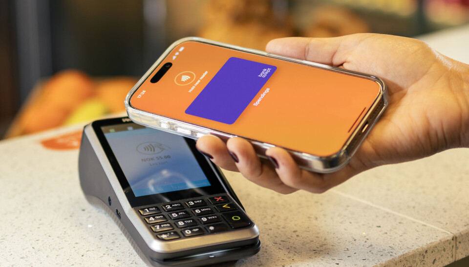 Betaling med mobiltelefonen, her representert ved Vipps, er noe nordmenn har ventet på.