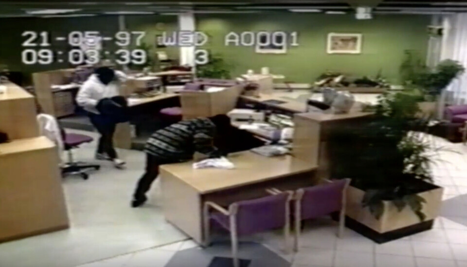 Brødrene Lund raner Høland Sparebank i 1997.