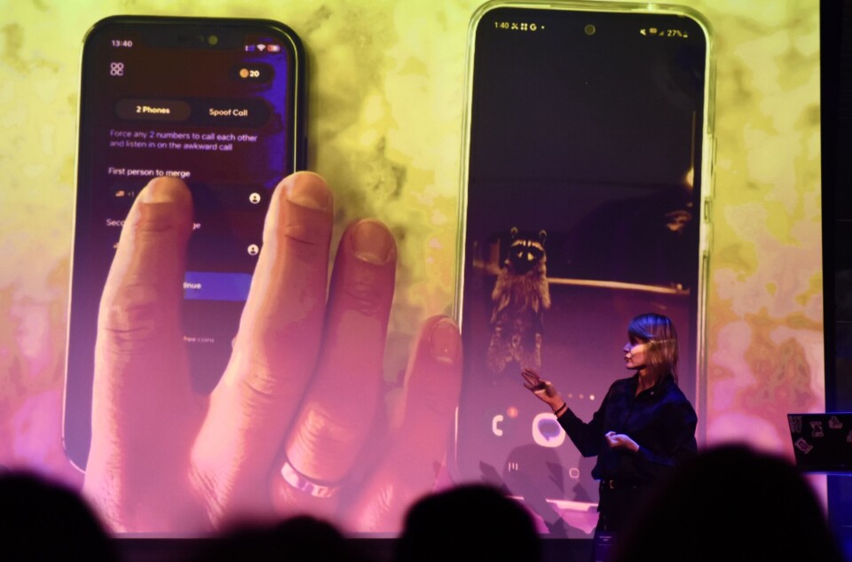 Januszkiewicz viste hvordan man enkelt, ved hjelp av en app, kan 'spoofe' telefonnumre.
