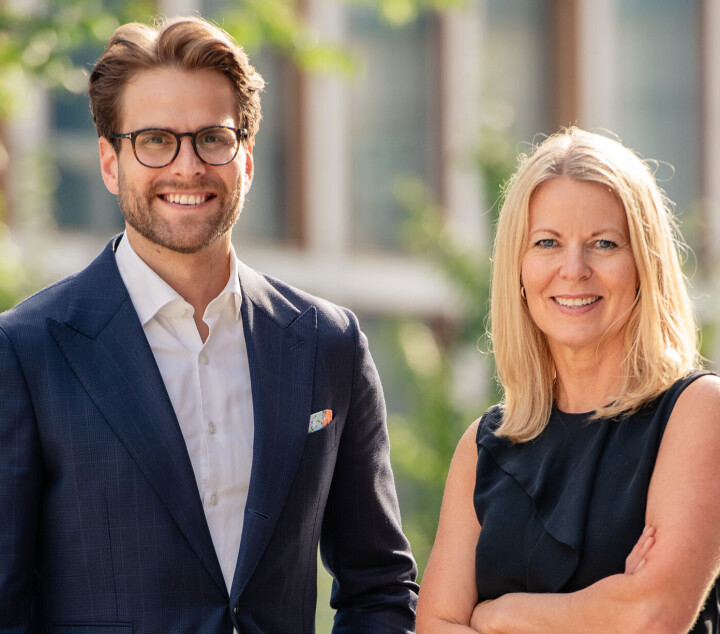 André Noraas Willassen, leder AHV og hvitvaskingsansvarlig i Bien Sparebank, og administrerende banksjef i Bien Sparebank, Lena Jørundland. André Noraas Willassen, leder AHV og hvitvaskingsansvarlig i Bien Sparebank, og administrerende banksjef i Bien Sparebank, Lena Jørundland.