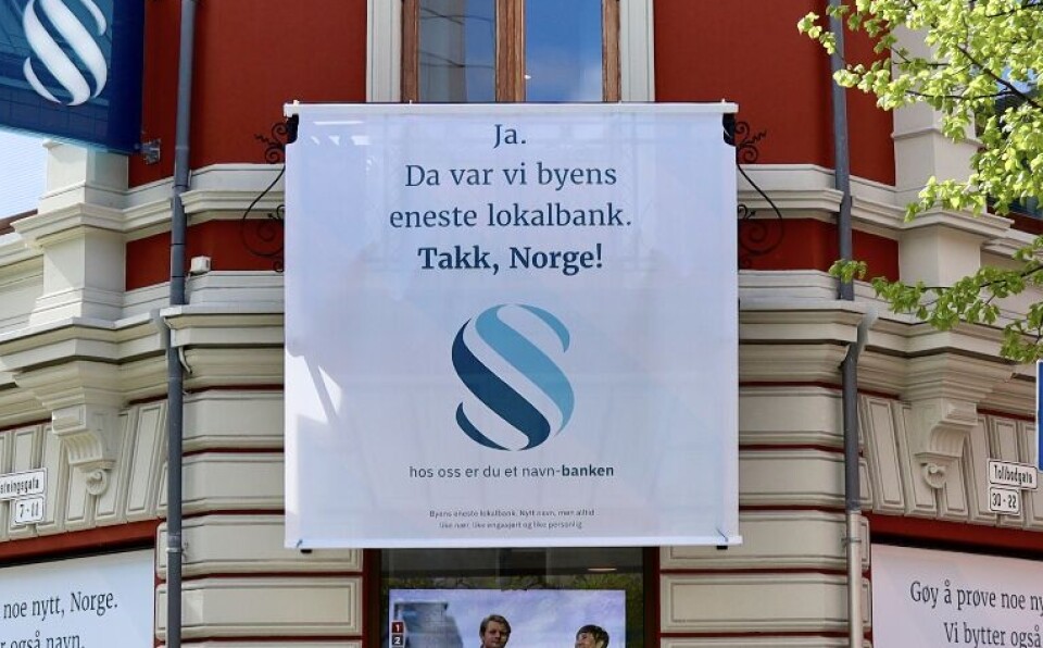 Markerer seg som «byens eneste lokalbank»: – Takk, Norge!