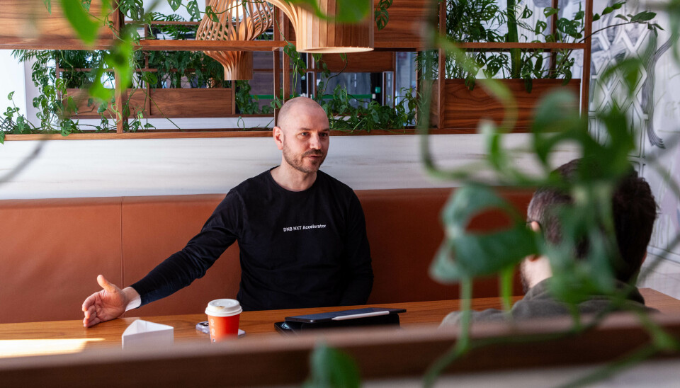 Per Kristian Næss-Fladset mener at en av fordelene med å drive med innovasjonsarbeid i en stor organisasjon som DNB, er at det alltid finnes tilgang både på kapital og kunnskap om noen har en virkelig god ide